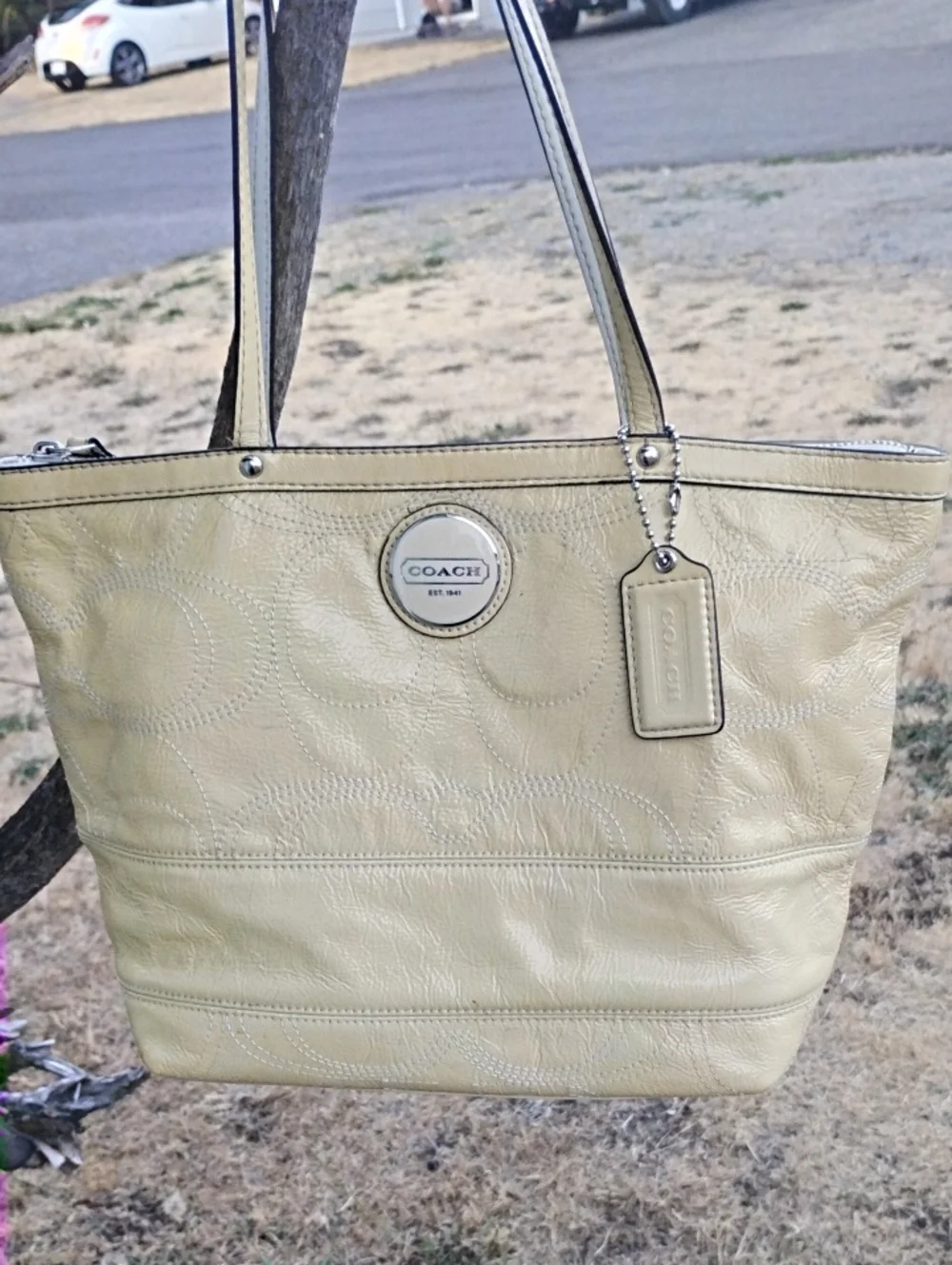 COACH Pale Yellow Leather Tote with Signature Medallion - Picture 1 of 6